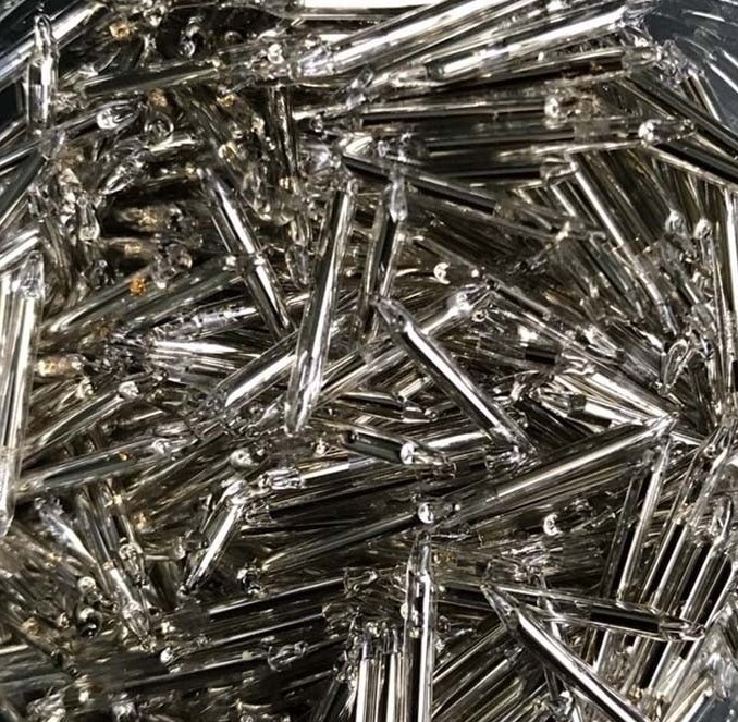 比黄金还贵的金属“铯” 比黄金还贵的金属“铯”