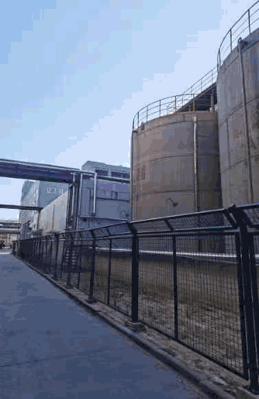 Liquid Lithium Products.gif